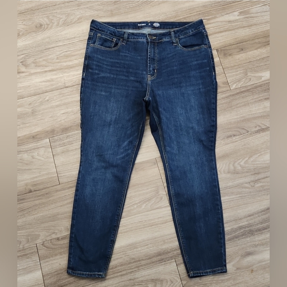 Old Navy Rockstar Super Skinny Secret Smooth Pockets High-Rise Jeans 16 Short